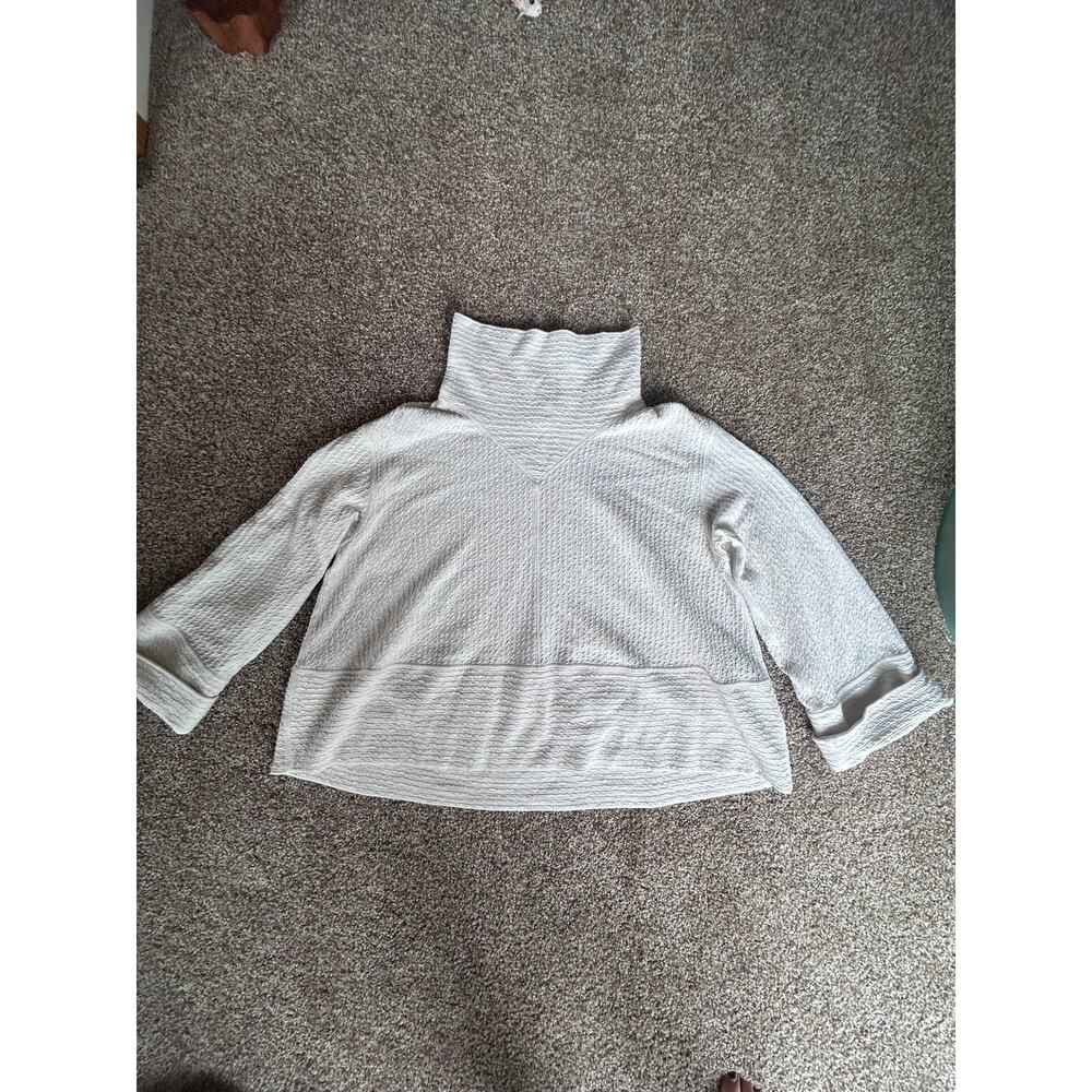 Lululemon Retreat Yourself - White